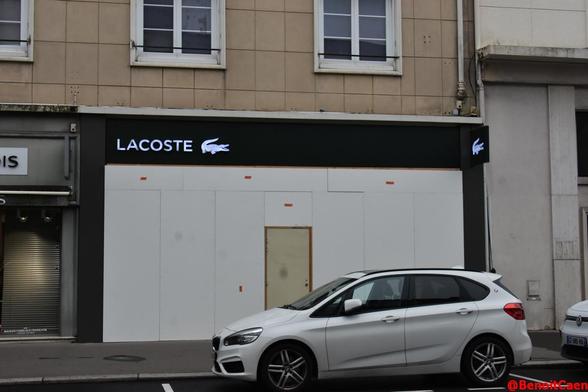 magasin Lacoste rue Saint-Jean